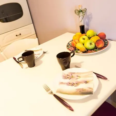 Διαμέρισμα Gaura - Comfort One-bedroom With Terrace *