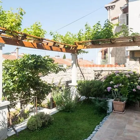 Gaura - Comfort One-bedroom With Terrace Apartment Dubrovnik